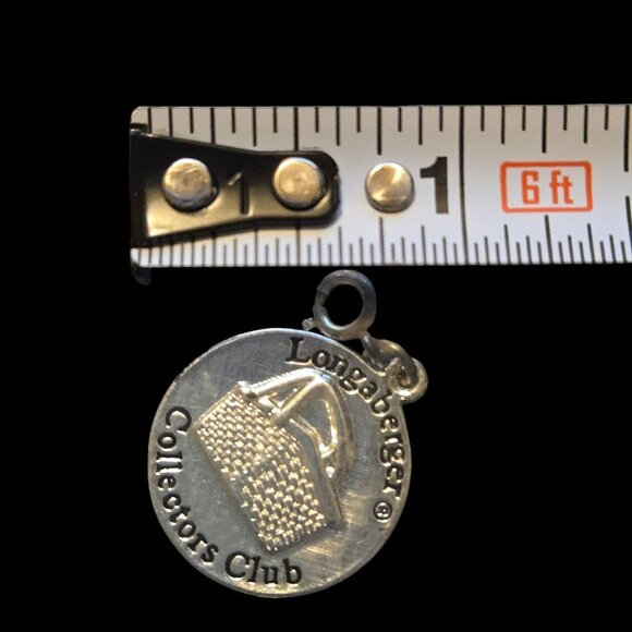 Longaberger Collectors Club 10th Anniversary Silver Tone Basket Charm Round - Picture 3 of 3